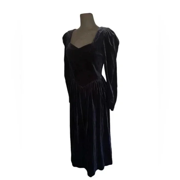 Vintage Laura Ashley dress SIZE US 10 UK 12 Navy velvet 1980's sexy goth - Picture 3 of 8